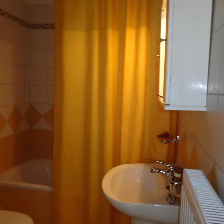 An Amazing Place For You! Giannas Apartman Évyiros