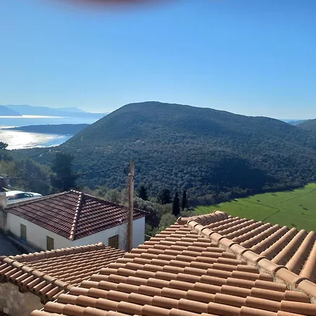 An Amazing Place For You! Giannas Évyiros